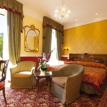 Szálloda Grand Des Iles Borromees & 5*