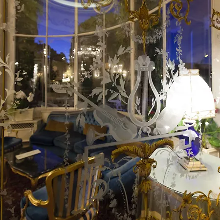 Grand Des Iles Borromees & Szálloda 5*