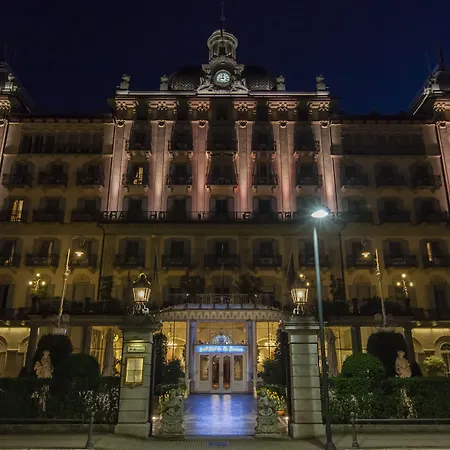 Hotel Grand Des Iles Borromees & 5*