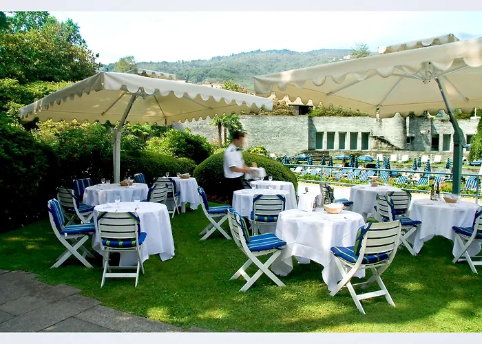 Готель Grand Des Iles Borromees &