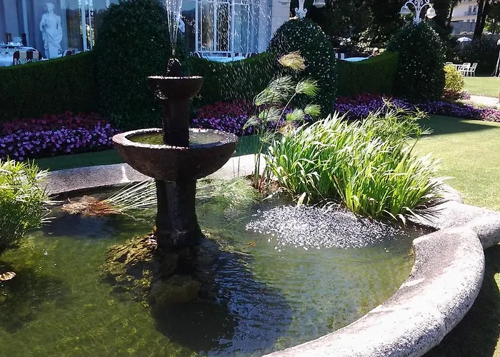 Grand Des Iles Borromees & Готель