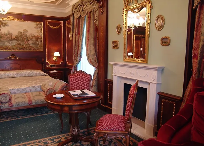 Grand Des Iles Borromees & Готель Стреза