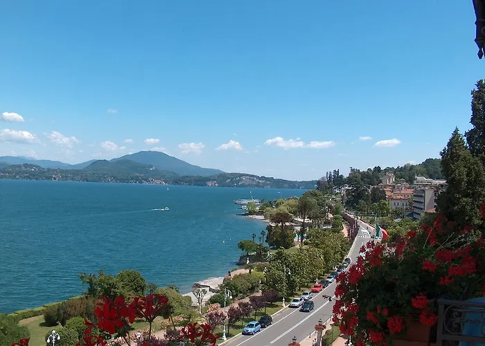 Grand Des Iles Borromees & Στρέσα