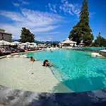 Grand Des Iles Borromees & Szálloda
